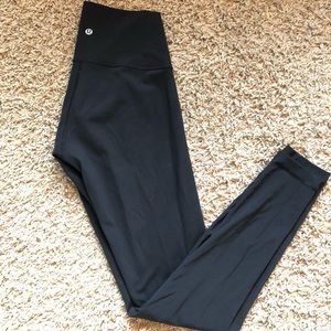 Lululemon leggings size 4
